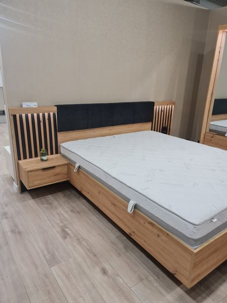 Кровать (каркас) Perfect Home Талли / Tally 160 с мягким изголовьем двуспальная дуб артизан / антрацит фото - Купить Кровати PERFECT HOME в эпицентре мебели GerborDesign.com.ua